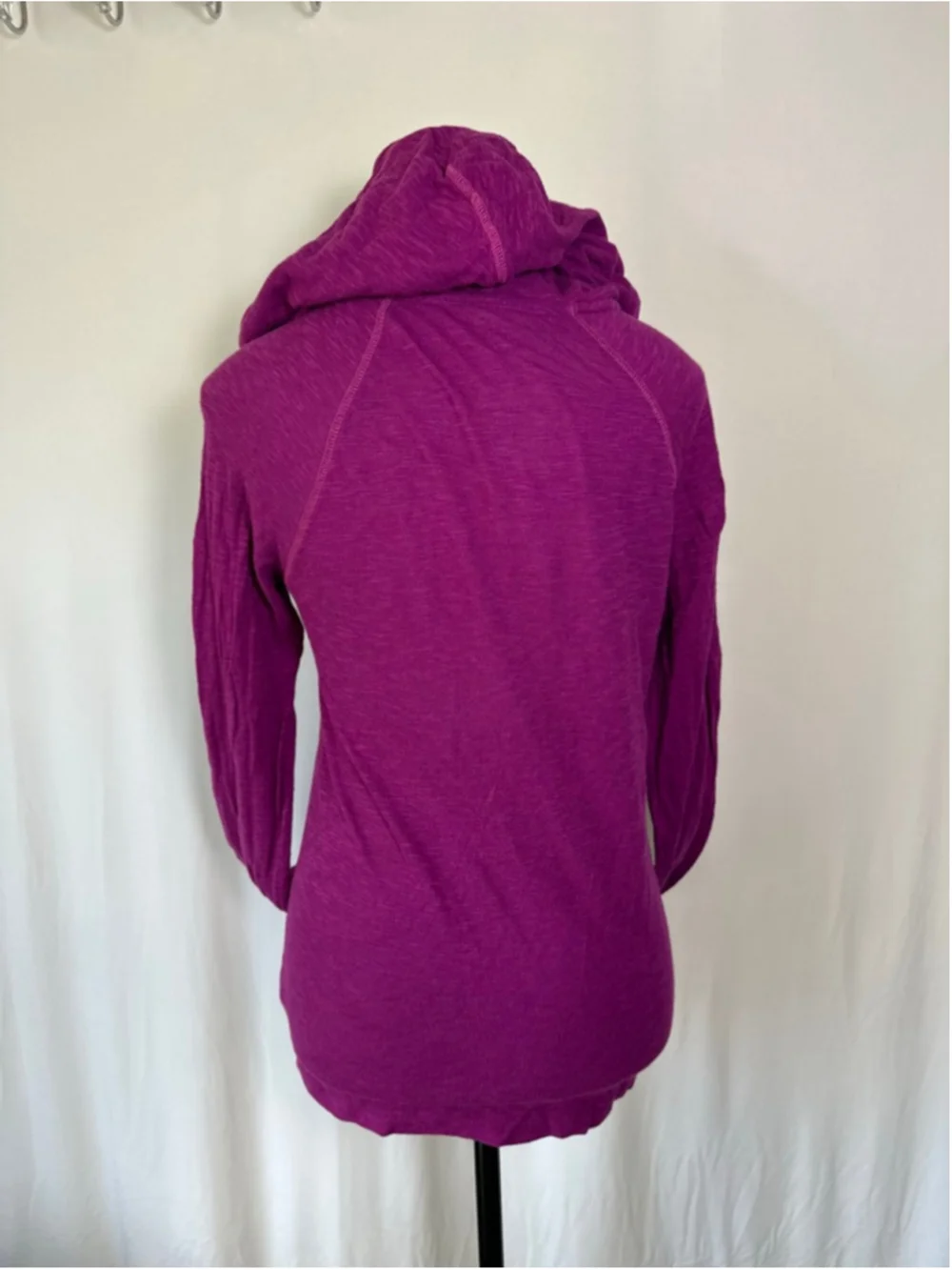 American Eagle Purple Full Zip Hoodie Women’s Medium Y2K Lightweight Sweatshirt - Picture 2 of 4